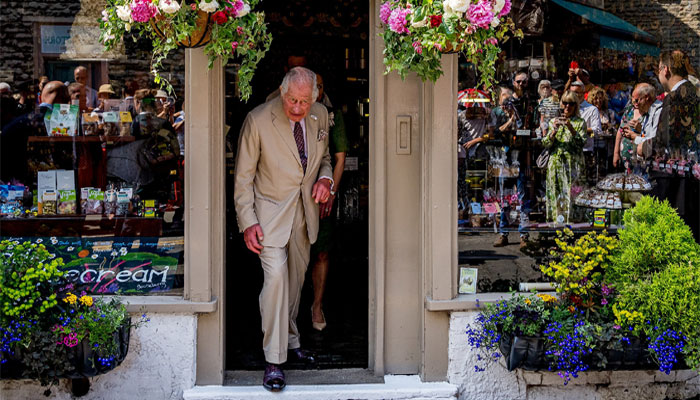 Palace shares message to thank everyone for warm welcome to King Charles in Pickering