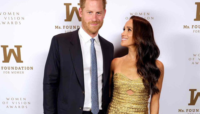 Last year, he reportedly claimed he was embarrassed to be in the same company as Harry