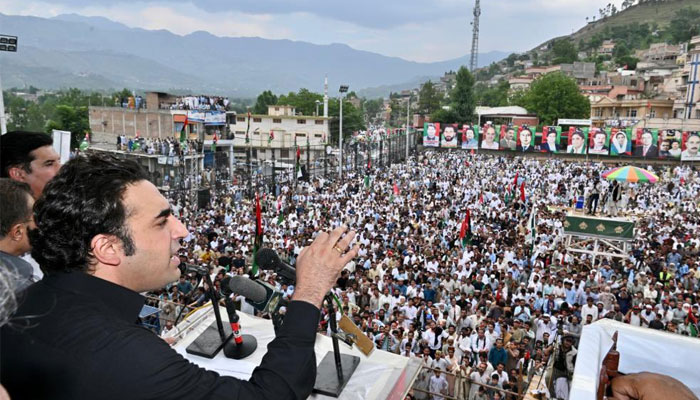 Foreign Minister and PPP Chairman Bilawal Bhutto Zardari is addressing public gathering in Swat on June 17, Saturday. — Twitter/PPPMediaCell