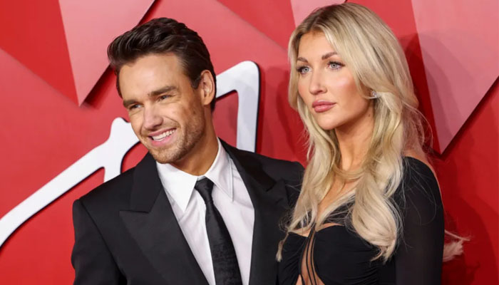 The on-again, off-again couple recently confirmed that they had officially rekindled their romance