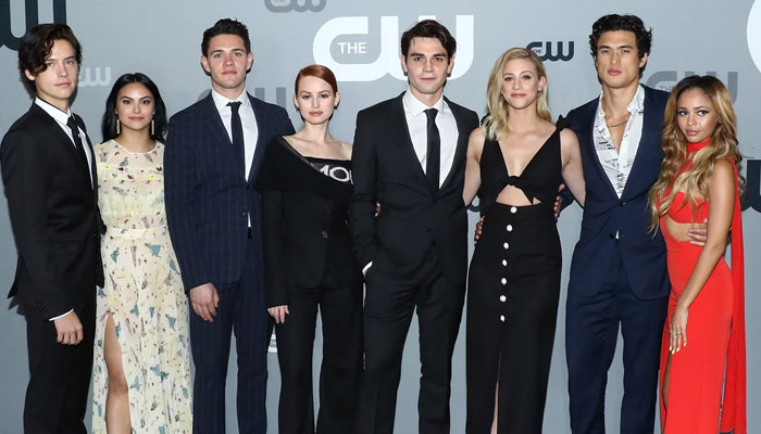 Netflix ‘Riverdale’ cast gets emotional filming final moments of the show