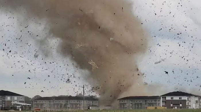 Severe Storms Leave Three Dead Dozens Of Homes Damaged In Us