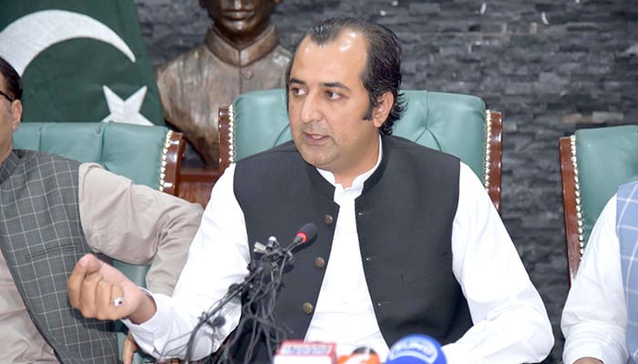 Gilgit-Baltistan Chief Minister Khalid Khursheed Khan addressing a press conference in Gilgit, on September 8, 2022. — APP