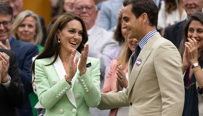 Roger Federer breaks royal protocol as he greets Kate Middleton at Wimbledon?