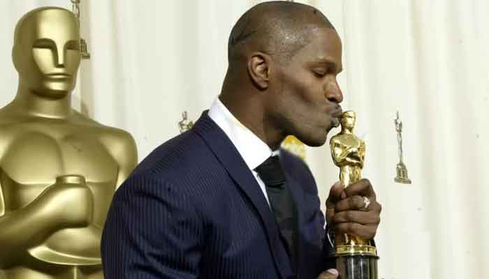 Jamie Foxx makes first public appearance since his undisclosed medical emergency