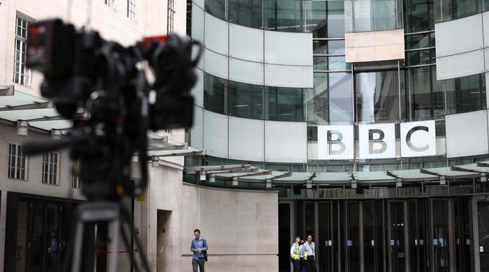 Scandal-struck BBC presenter under tons of peer pressure to resign