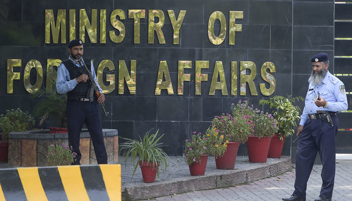 Pakistani policemen stand guard outside the Pakistans Foreign Ministry building in Islamabad, Pakistan on September 2, 2019. — AFP