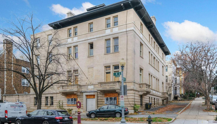 Old embassy building located at R-Street, NW Washington DC. — Pakistan Embassy