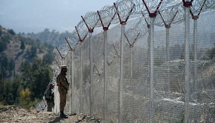 فوج کا افغانستان میں ٹی ٹی پی کی محفوظ پناہ گاہوں پر شدید تحفظات کا اظہار