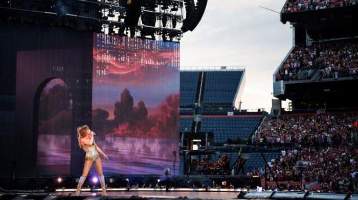 Denver welcomes Taylor Swift with roaring energy