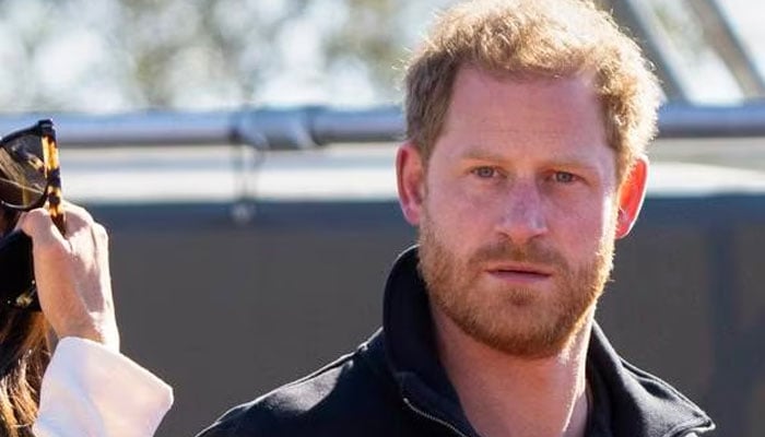 Prince Harry is ‘panicking’ and ‘questioning his decisions’