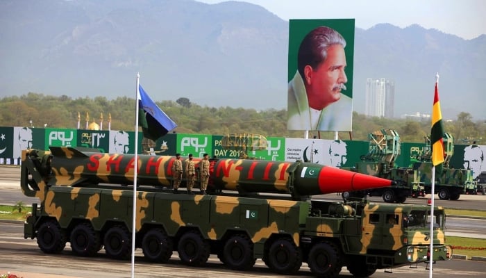 Pakistans medium-range ballistic missile shaheen III. — Reuters/File