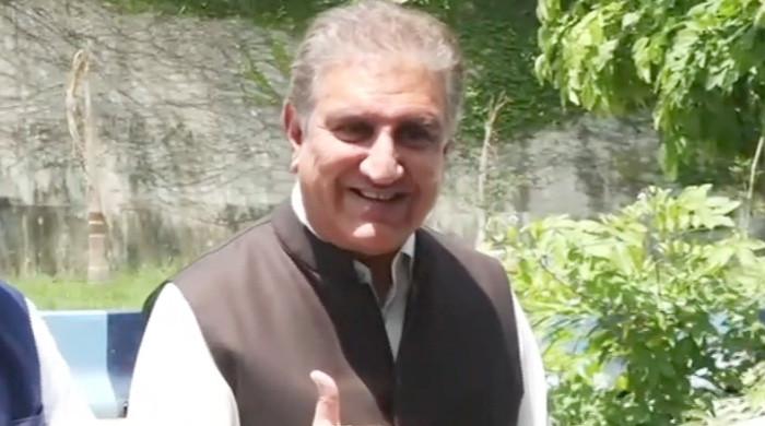 Cyphergate: FIA grills Qureshi for nearly 2 hours