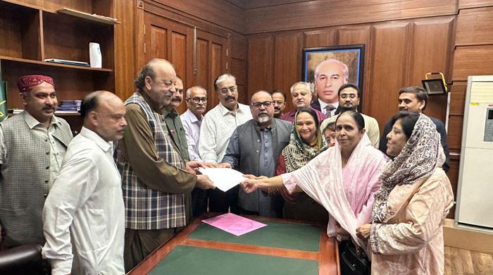 MQM-P's Rana Ansar becomes first female opposition leader in Sindh Assembly