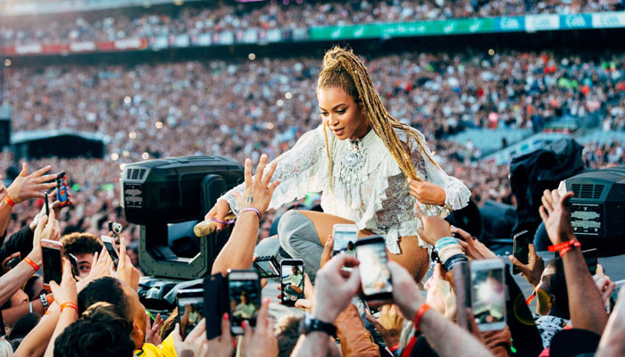 BeyHive faced shelter-in-place instructions after severe weather surrounded Beyoncés Maryland concert