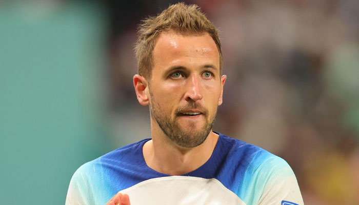 Tottenham reject Bayerns offer for Harry Kane, transfer stalemate continues.—Twitter@billy_petr