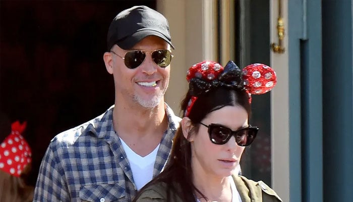 Sandra Bullock partner Bryan Randall dies after 3-year battle with ALS