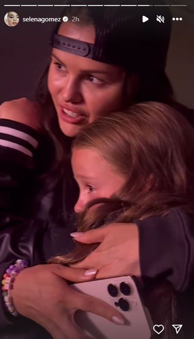 Selena Gomez embraces sis Gracie while enjoying Taylor Swift concert: WATCH