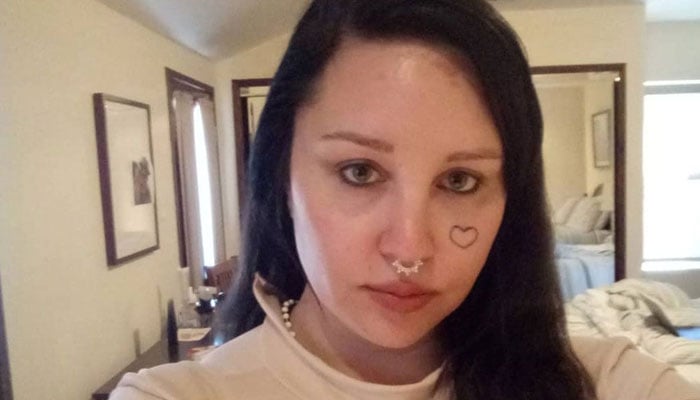 Amanda Bynes determined to work on mental health after checking into Inpatient Facility