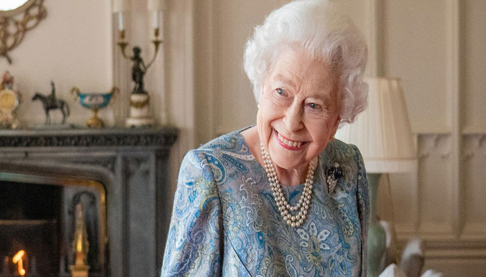 When Queen Elizabeth pretended to be ordinary woman for American tourist