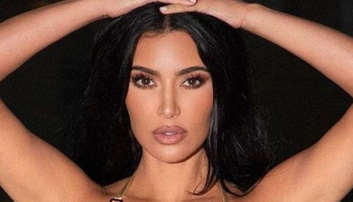 Kim Kardashians captivating photos raise questions about late-night swim