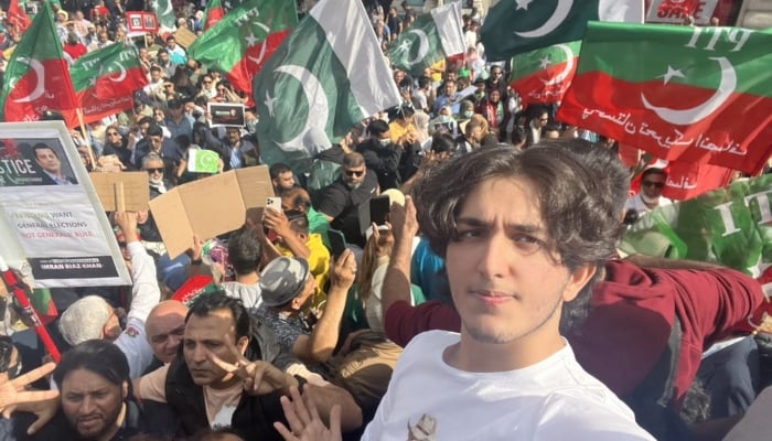 Shayan Ali at a PTI rally in London. — X/ShayanA2307