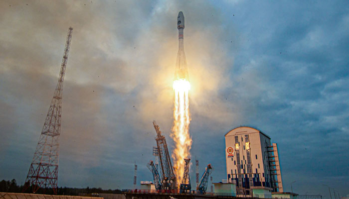 In this handout picture taken and released by the Russian Space Agency Roscosmos on August 11, 2023, a Soyuz 2.1b rocket with the Luna-25 lander blasts off from the launch pad at the Vostochny cosmodrome, some 180 km north of Blagoveschensk, in the Amur region.—AFP