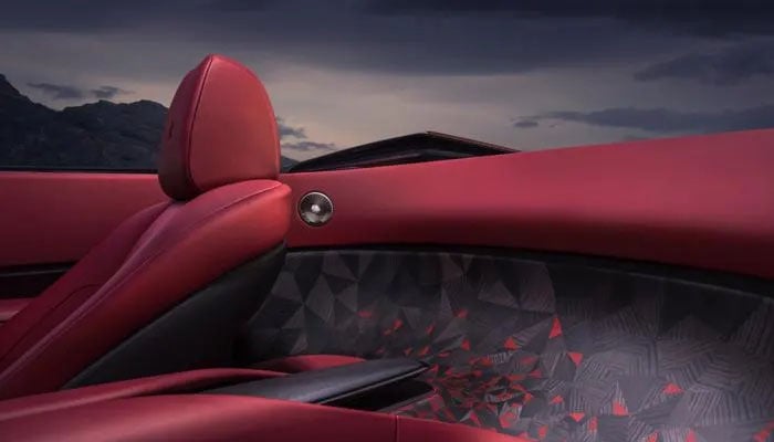 Rolls-Royce Droptail La Rose Noire. — Rolls-Royce