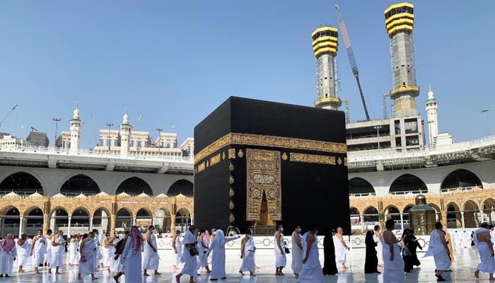 Muslims perform Umrah at the Grand Mosque in Makkah after Saudi authorities ease COVID-19 restrictions on October 4, 2020. — Reuters