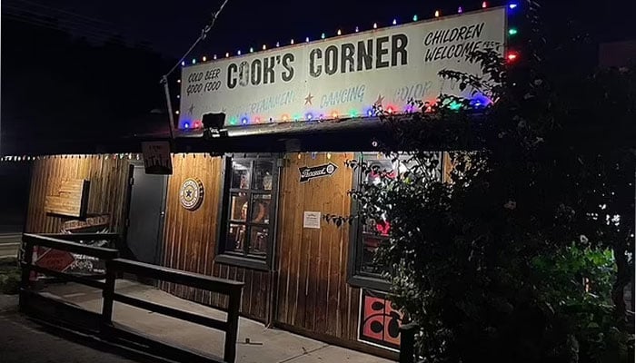 This picture shows Cooks Corner bar located in Orange County, California. — Instagram/@cookscornerbar