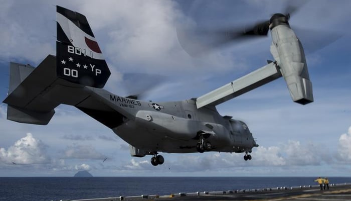 An MV-22 Osprey attached to Marine Medium Tiltrotor Squadron (VMM) 163 launches from the flight deck of amphibious assault ship USS Makin Island in this handout photo provided by the US Navy and taken August 16, 2014. — Reuters