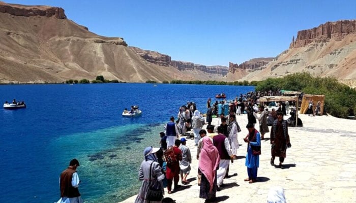 A picture of people visiting the Band-e-Amir National Park in Bamiyan Province. — Amu TV
