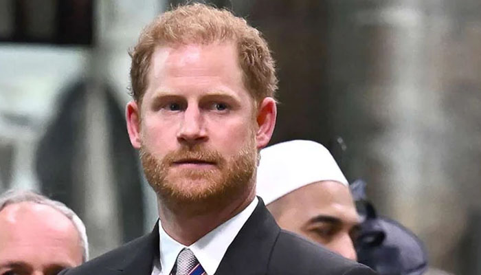 Prince Harry has reportedly been feeling ‘homesick’ and is planning to arrange some ‘family time while in the UK