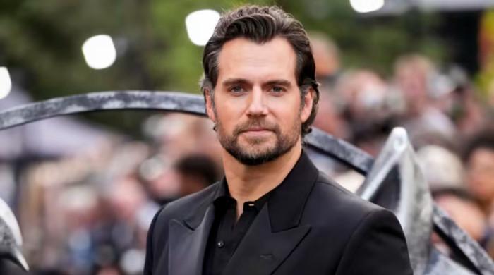 Henry Cavill set to star in reboot of 1986 classic 'Highlander' - Vimarsana News