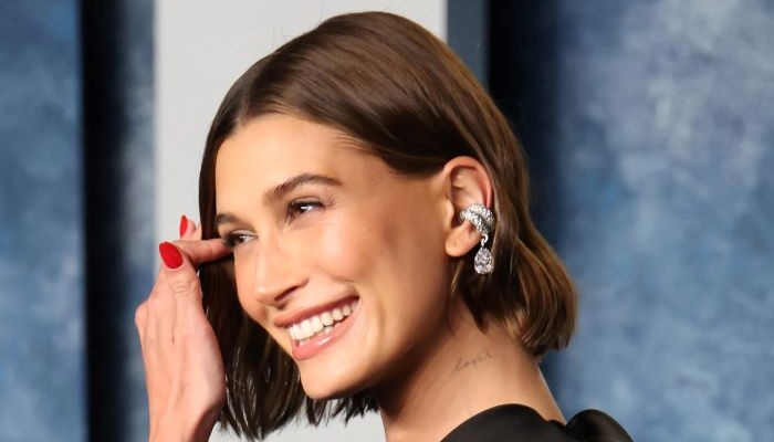 Hailey Bieber makes impromptu appearance at Matilda Djerfs NYC pop-up shop