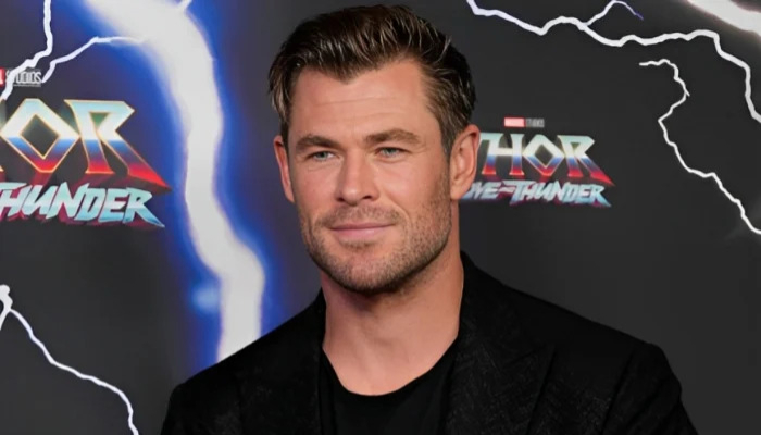 Chris Hemsworths sons showcase dirt bike skills in exciting video clips