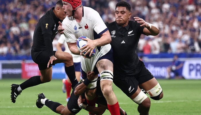 French lock Thibaud Flament attempts to break away during the France 2023 Rugby World Cup Pool A match between France and New Zealand at Stade de France in Saint-Denis, on the outskirts of Paris on September 8, 2023. — AFP