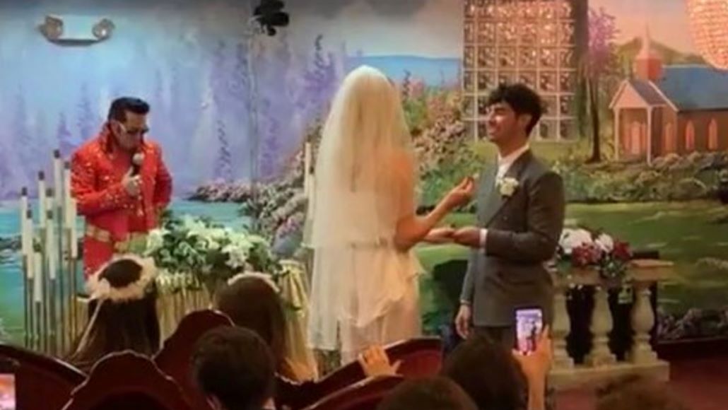 Joe Jonas, Sophie Turner divorce: Elvis impersonator doubts singer’s intention