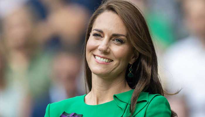 Kate Middleton meets prisoners in visit to UK charity