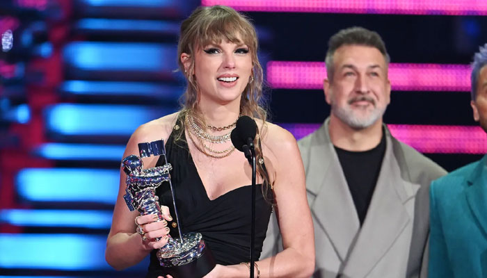 Taylor Swift wins big at 2023 VMAs, internet calls it undeserved