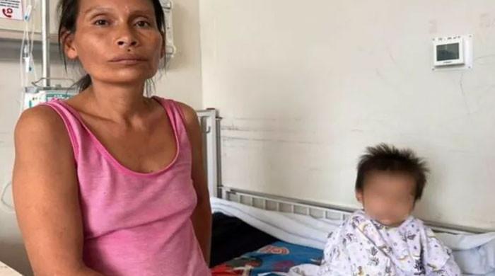پیرو کا چھوٹا بچہ 8 سوئیاں نگل گیا، ہنگامی سرجری میں بچایا گیا۔