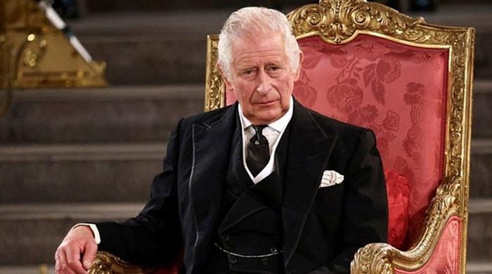 La déclaration de la présidence française concernant la visite du roi Charles excite les fans de la famille royale
