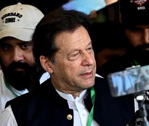 Cipher case: IHC issues notice to FIA on Imran Khan's bail plea