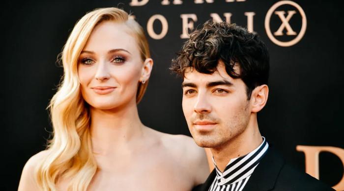 Joe Jonas and Sophie Turner to attend 'Parenting Classes' amid messy divorce drama - Vimarsana News