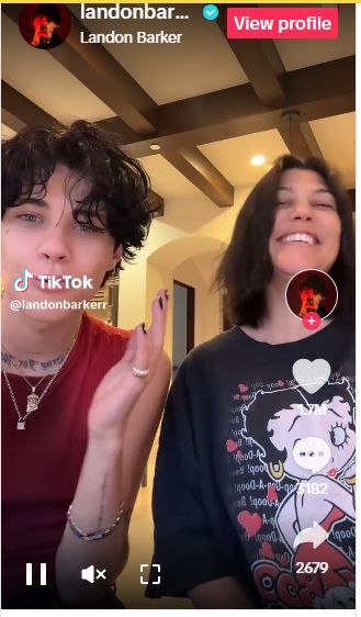 Pregnant Kourtney Kardashian promotes stepsons music debut