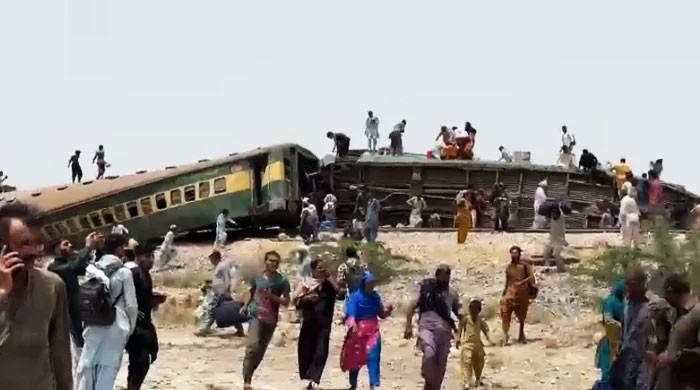 At least 31 injured in trains collision in Sheikhupura