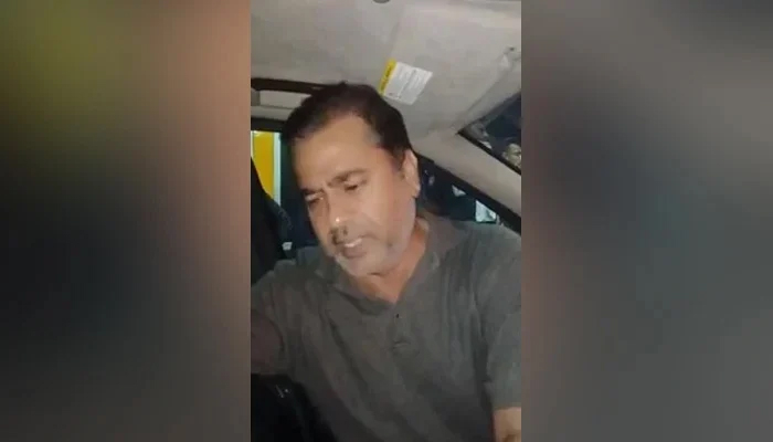 Journalist and anchorperson Imran Riaz Khan speaks while recording a video message before his arrest, on July 5, 2022. — Twitter/@FarrukhHabibISF