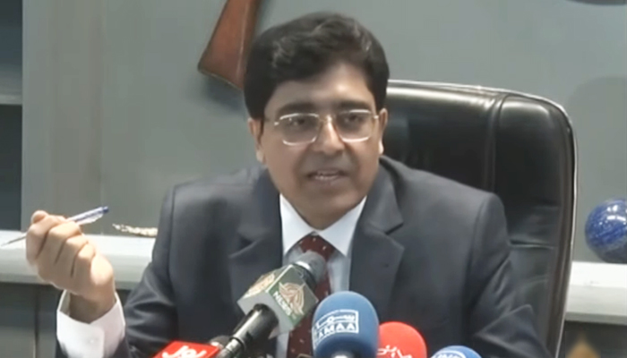 DIG Counter Terrorism Finance Imran Shahid addressing a press conference in Peshawar, on September 26, 2023, in this still taken from a video. — YouTube/PTVNewsLive