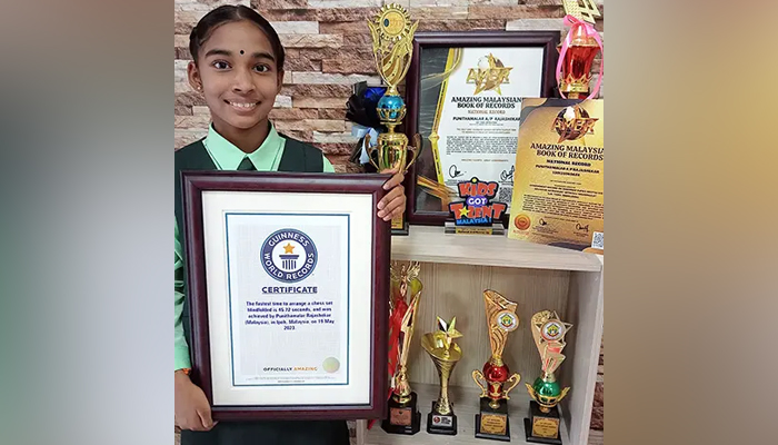 Ten-year-old Malaysian girl sets world record for blindfolded