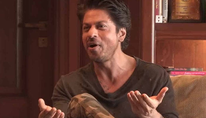 Shah Rukh Khan leaves internet in split with #AskSRK session